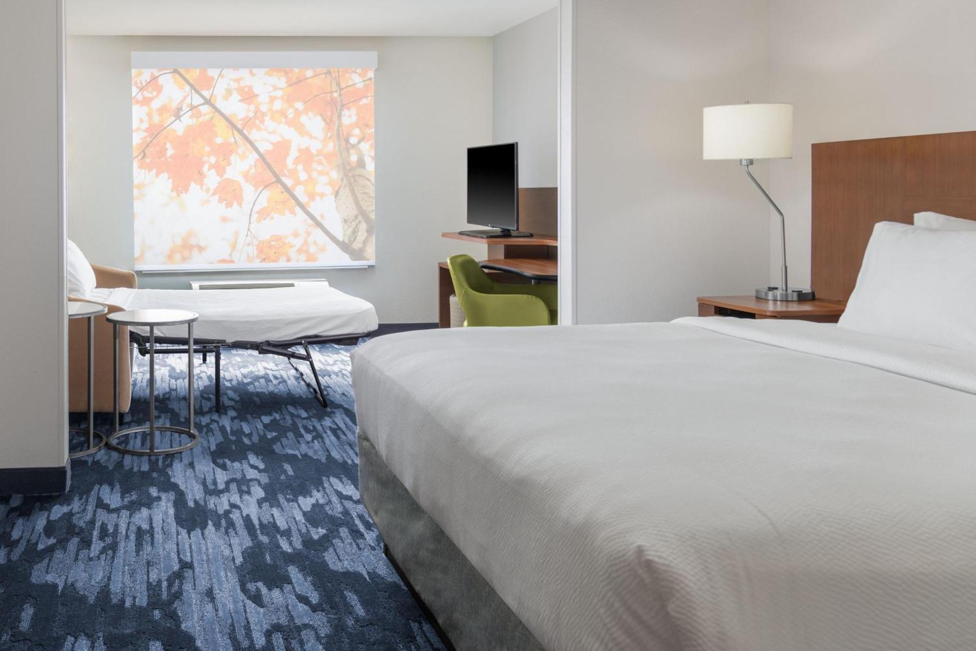 Fairfield Inn & Suites By Marriott Мартинсберг Экстерьер фото